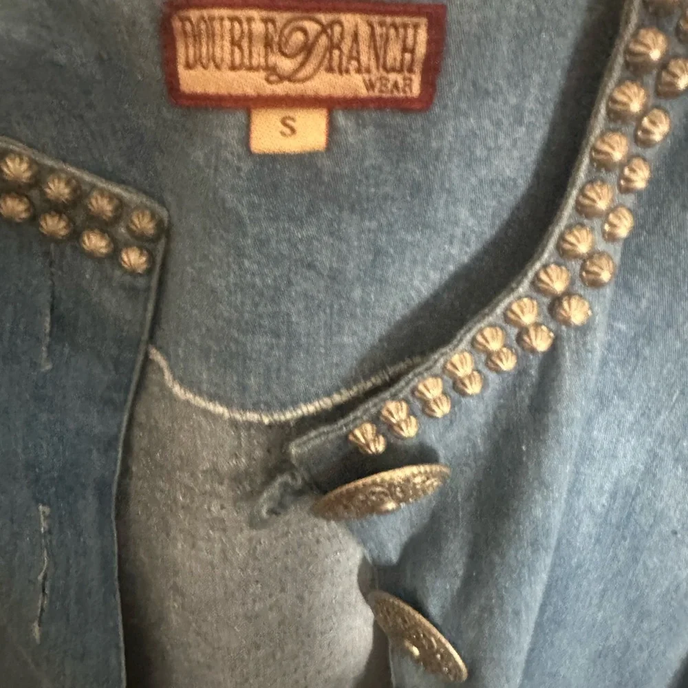 Double D Ranch Blue Denim Vest with Stud Accents - Picture 3 of 4